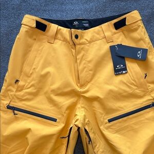 Oakley Yellow/Mustard Ski Pants